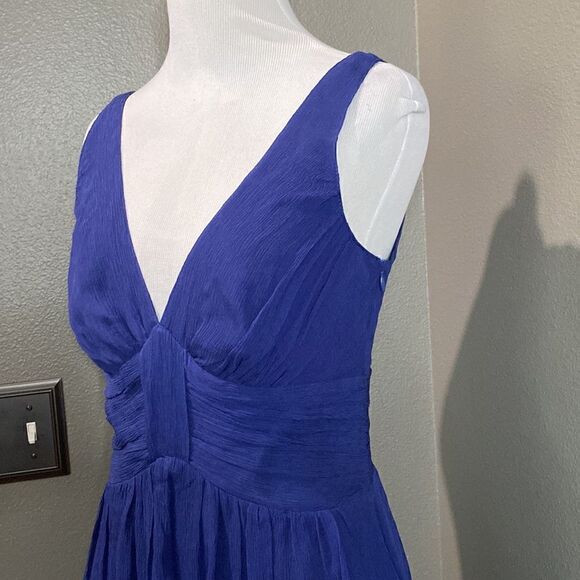 Express Dark blue Silk Chiffon Sleeveless Vneck Dress - Picture 2 of 11